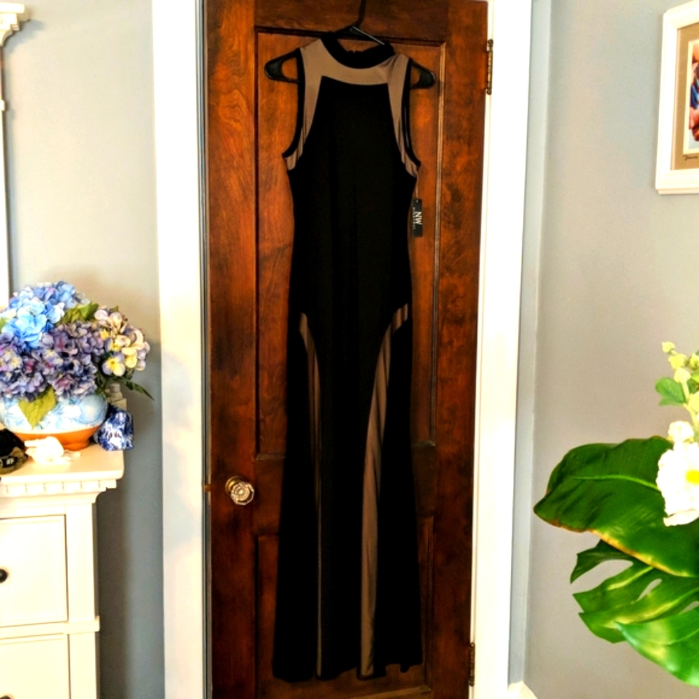 NIGHTWAY full length dress